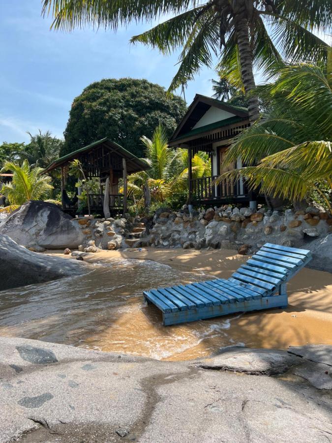 Beach House Kampung Genting Eksteriør bilde