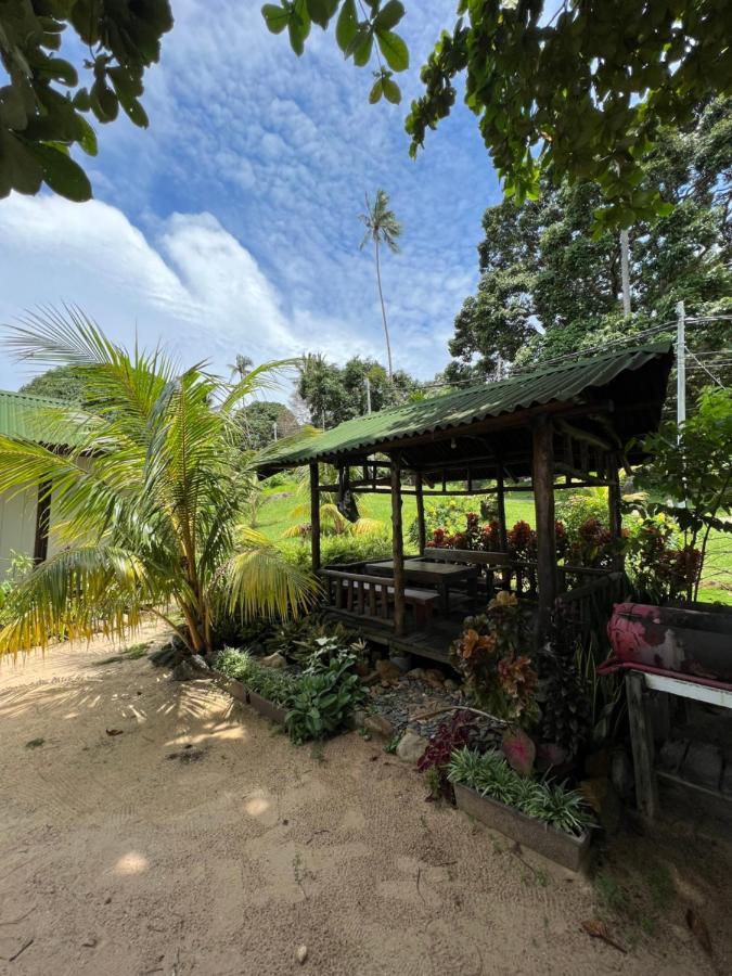 Beach House Kampung Genting Eksteriør bilde