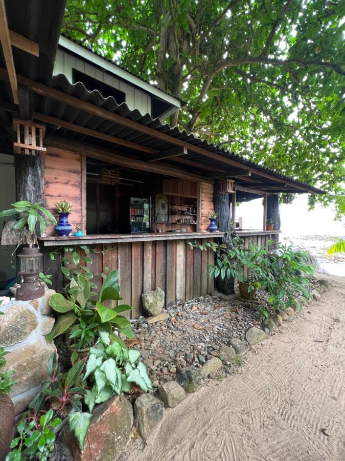 Beach House Kampung Genting Eksteriør bilde
