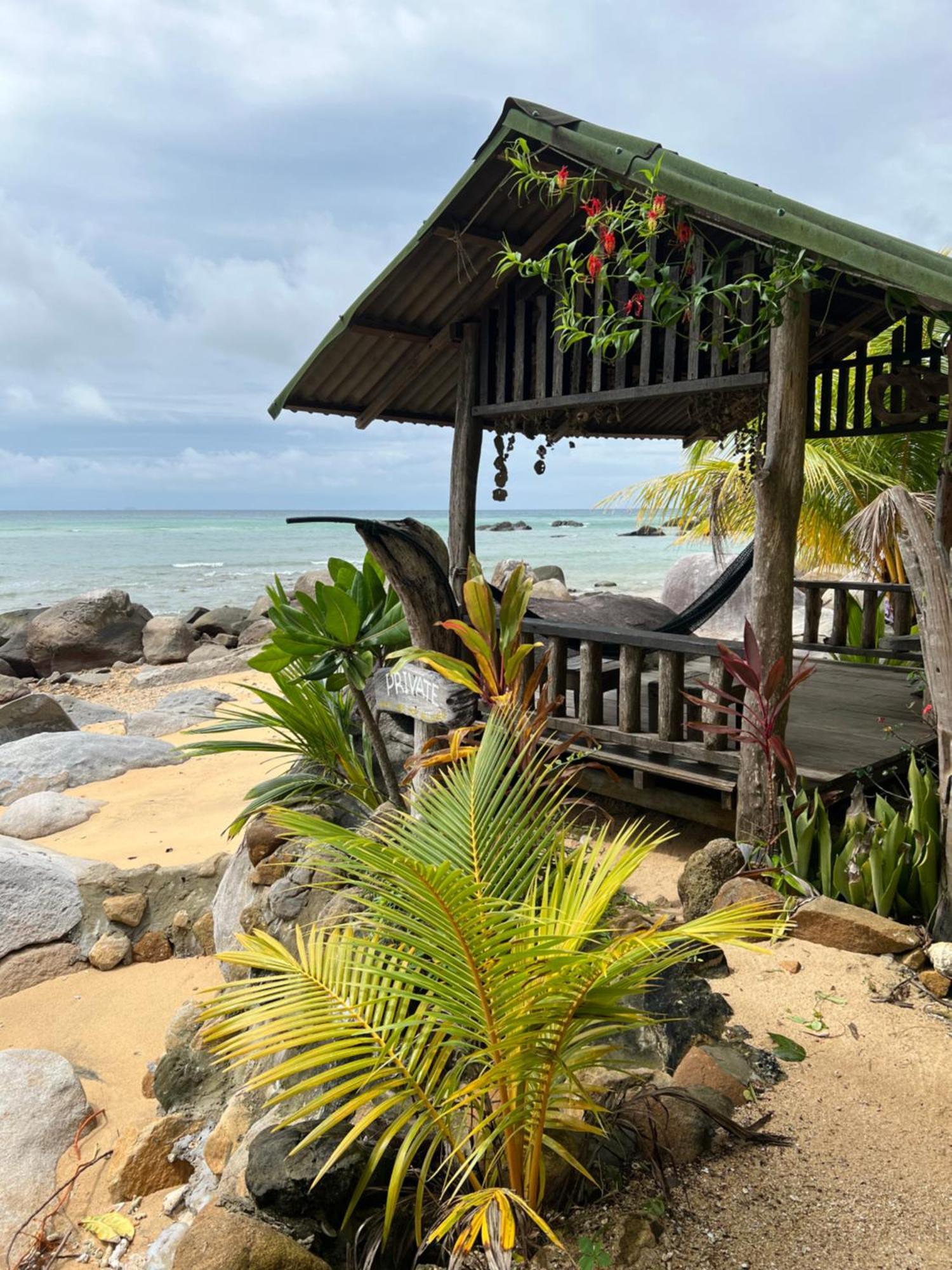 Beach House Kampung Genting Eksteriør bilde