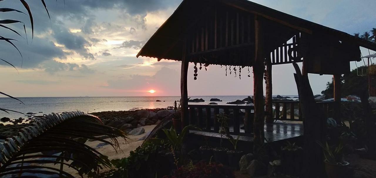 Beach House Kampung Genting Eksteriør bilde