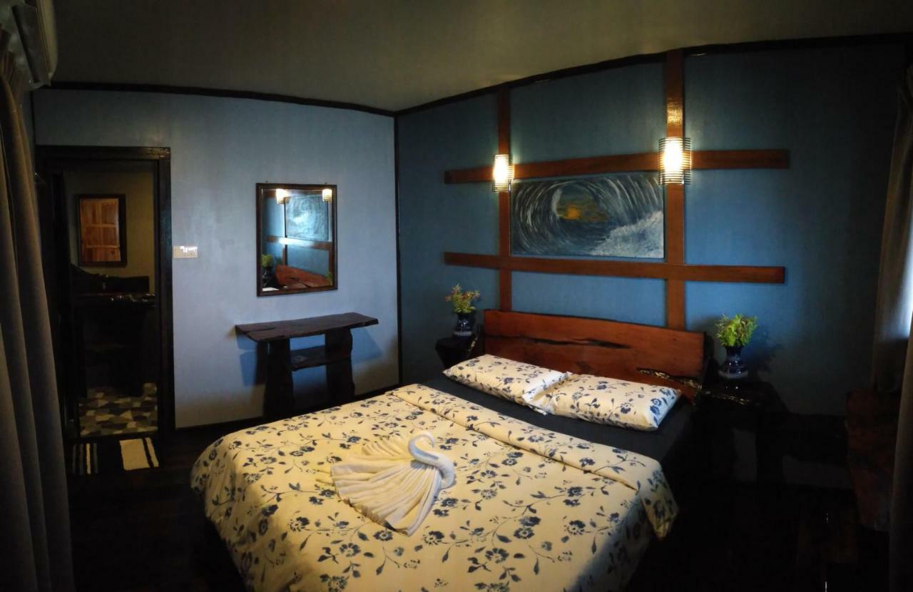 Beach House Kampung Genting Eksteriør bilde